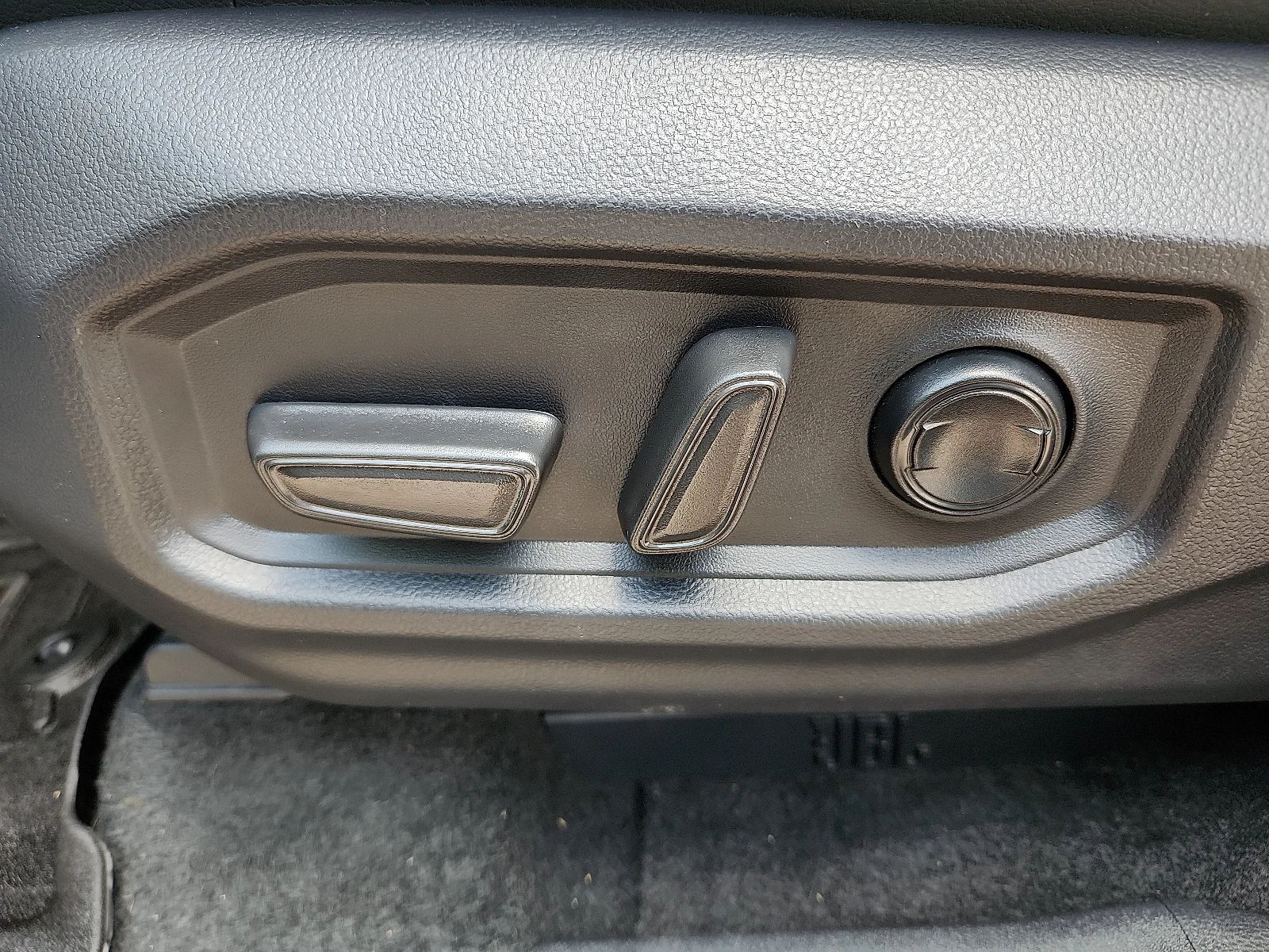 Used 2025 Silver Toyota Limited image 16