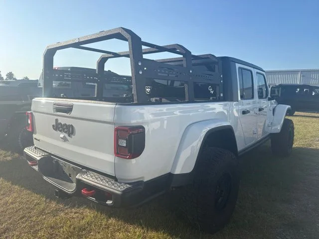 Used 2025 White Jeep Rubicon image 3