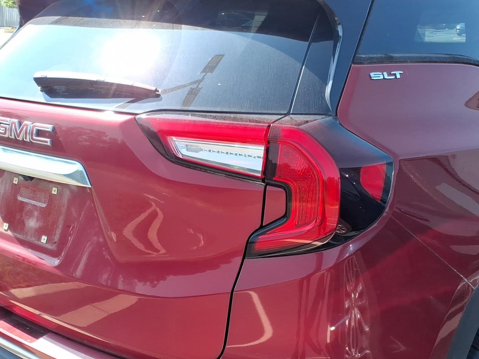 Used 2023 Volcanic Red Tintcoat GMC SLT image 9
