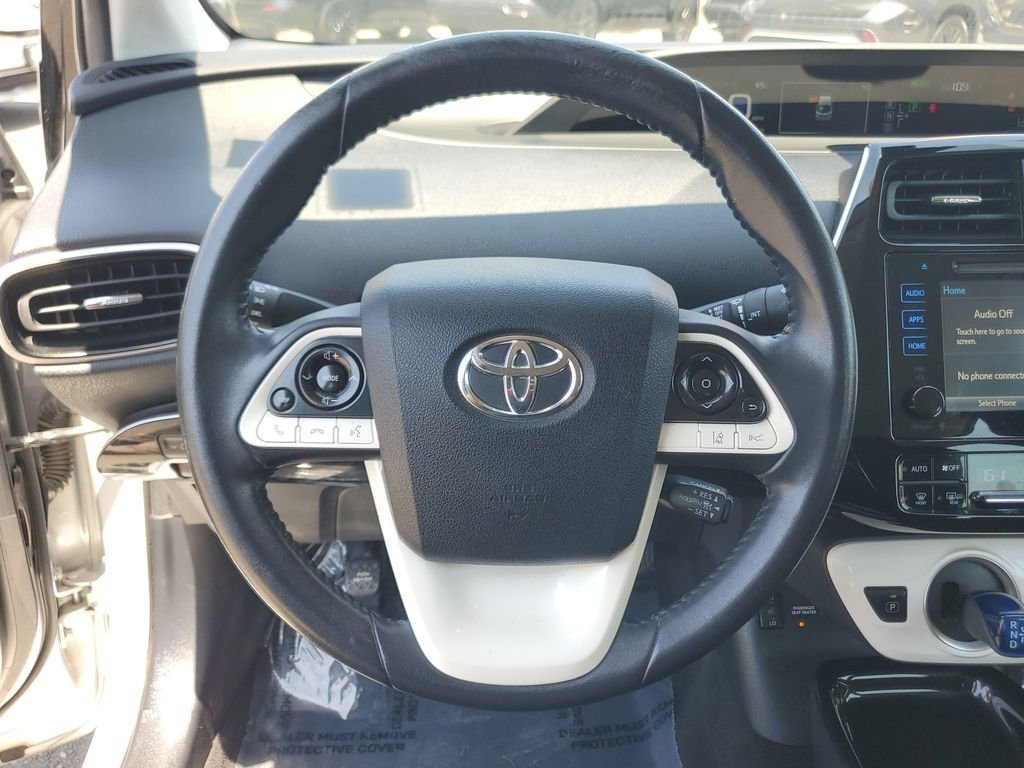 Used 2017 Classic Silver Metallic Toyota Plus image 23
