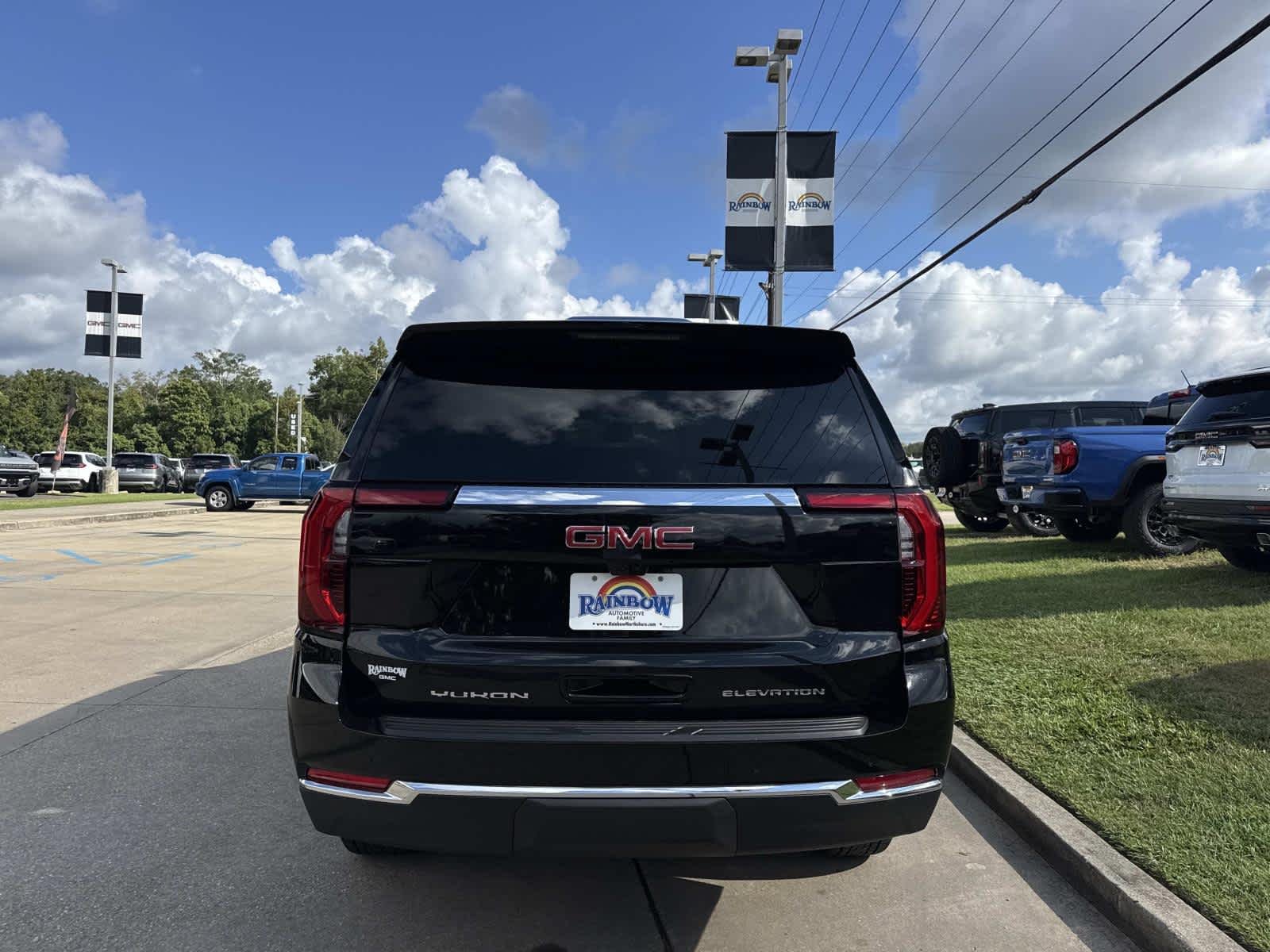 2026 GMC Yukon Elevation - Photo 6