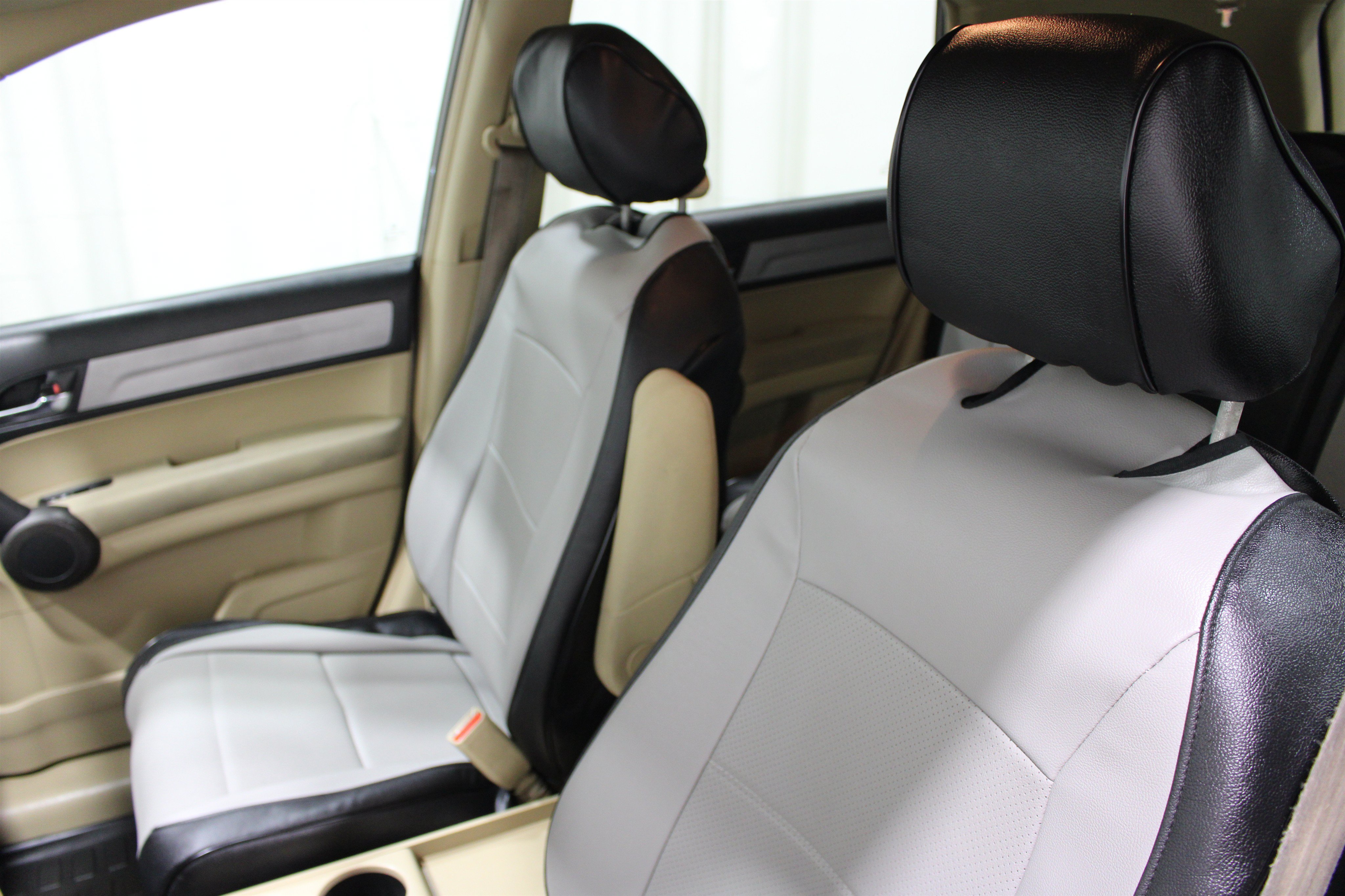 Used 2010  Honda LX image 4