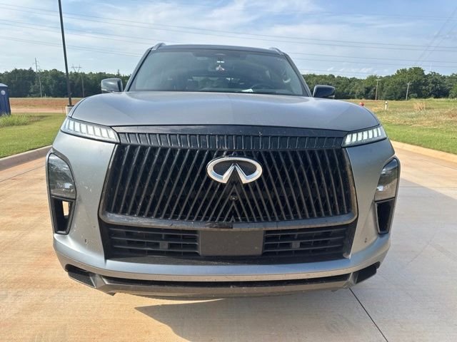 Used 2025 Black INFINITI AUTOGRAPH image 2