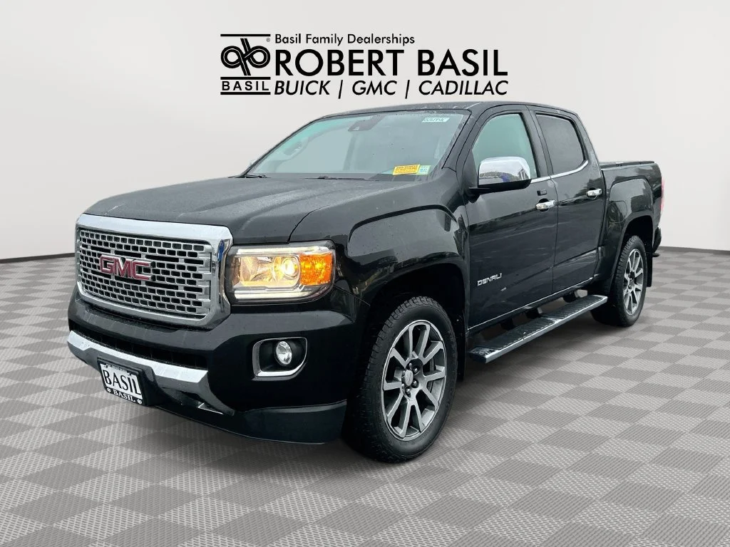 Used 2018 ONYX BLACK GMC 4WD Denali image 1