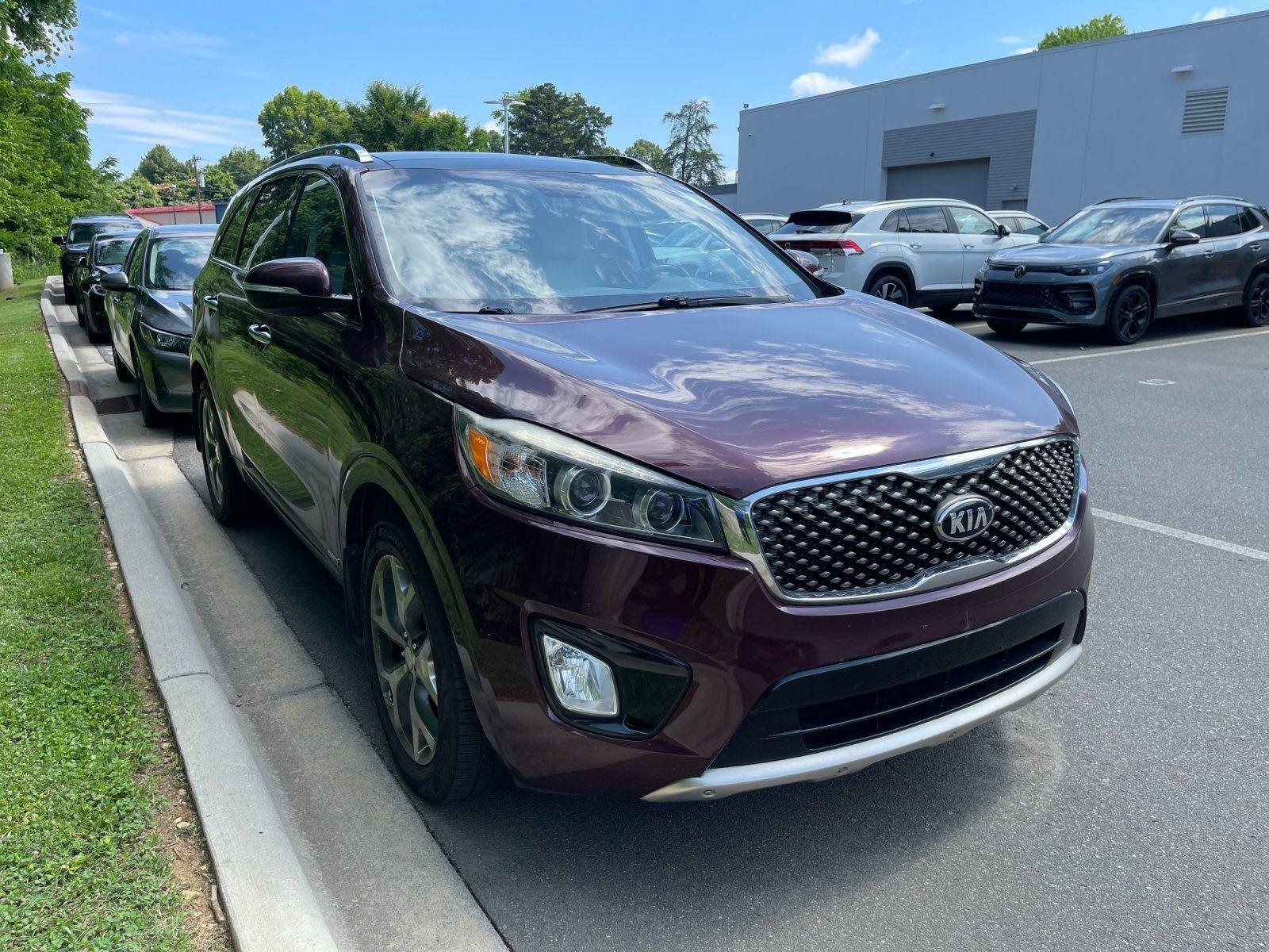 Used 2017 Sangria Kia SX V6 image 7