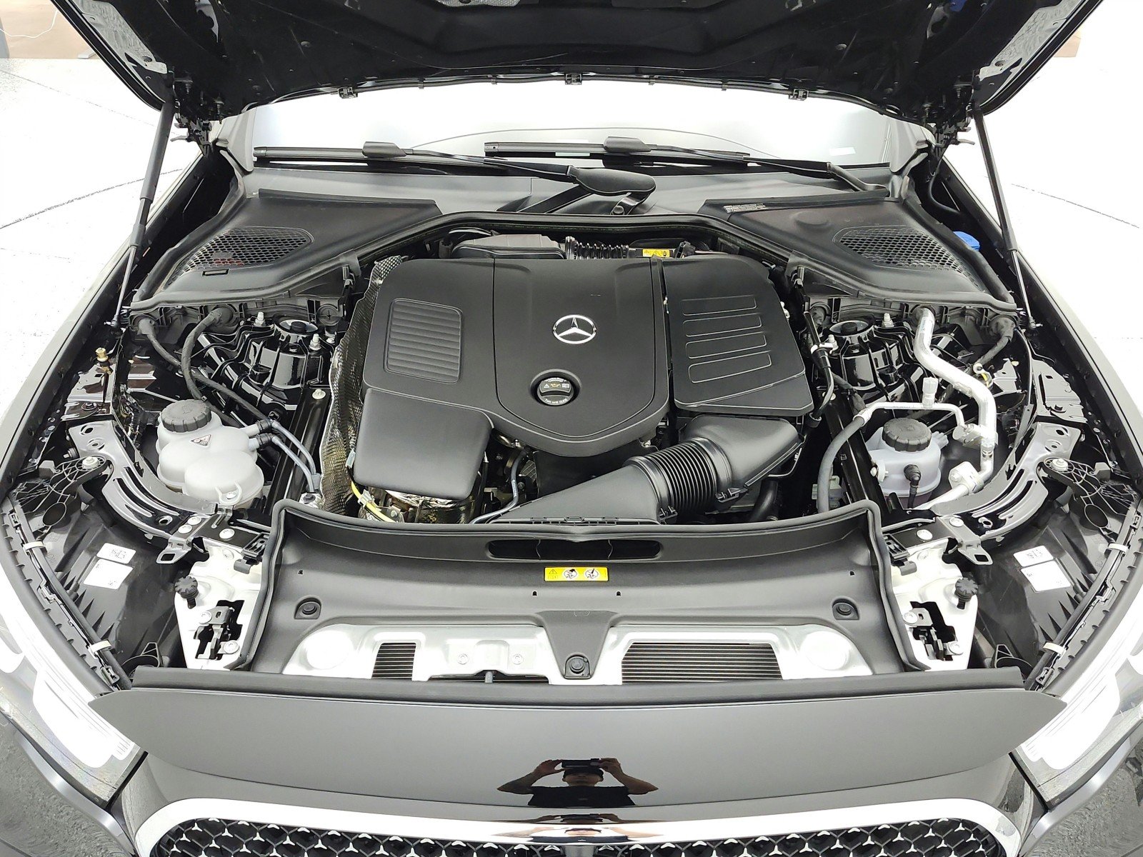 New 2026 Black Mercedes-Benz E 350 RWD Sedan image 12