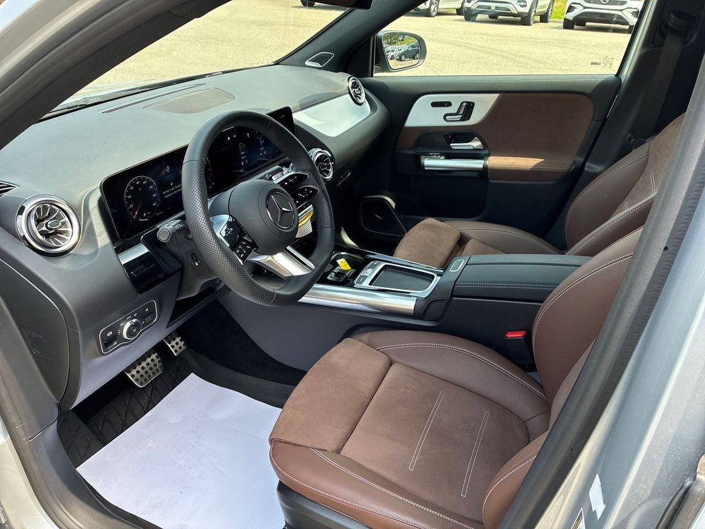 Used 2026 Silver Mercedes-Benz GLA 250 image 9