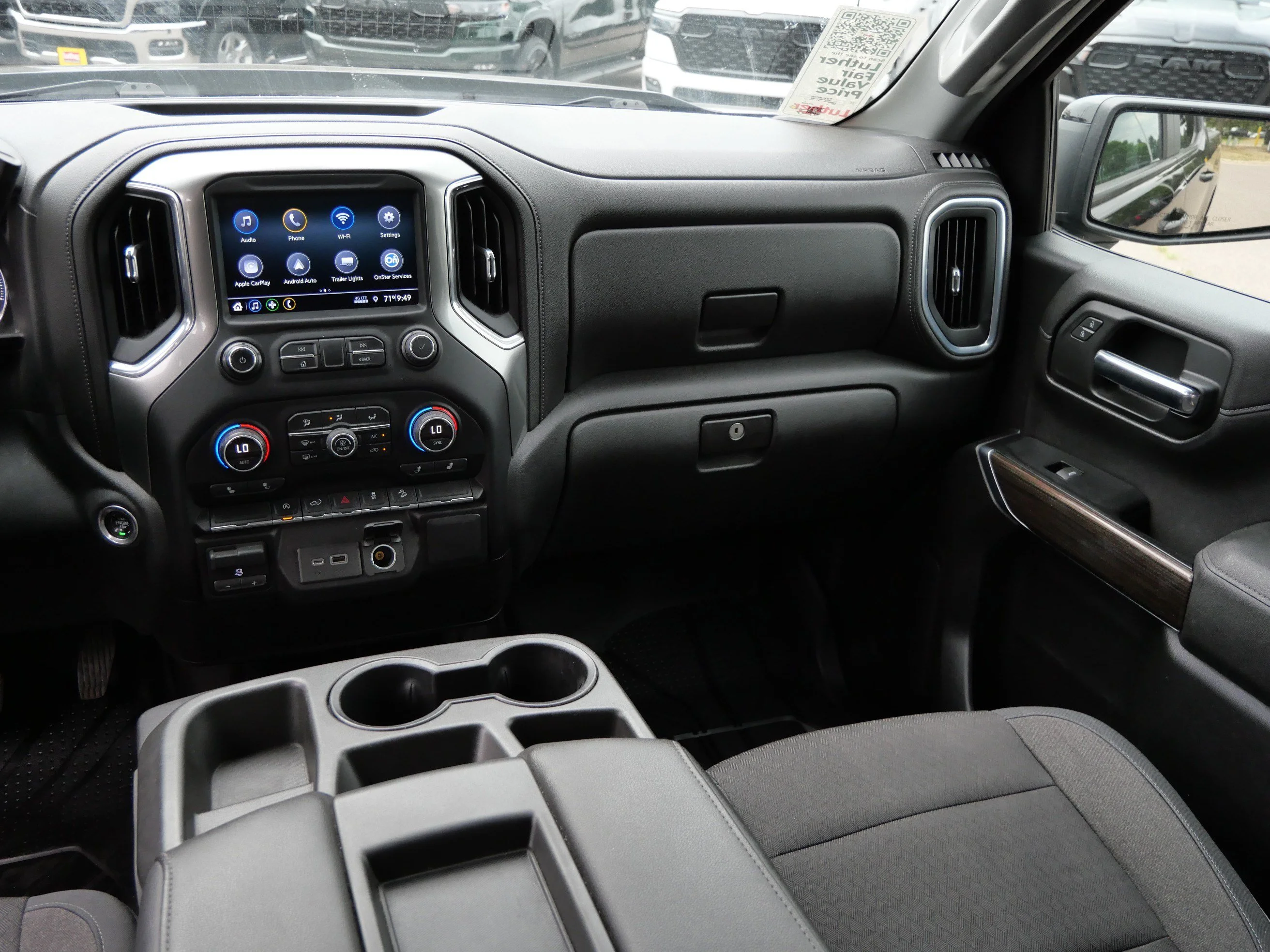 Used 2019 Black Chevrolet LT Trail Boss image 11
