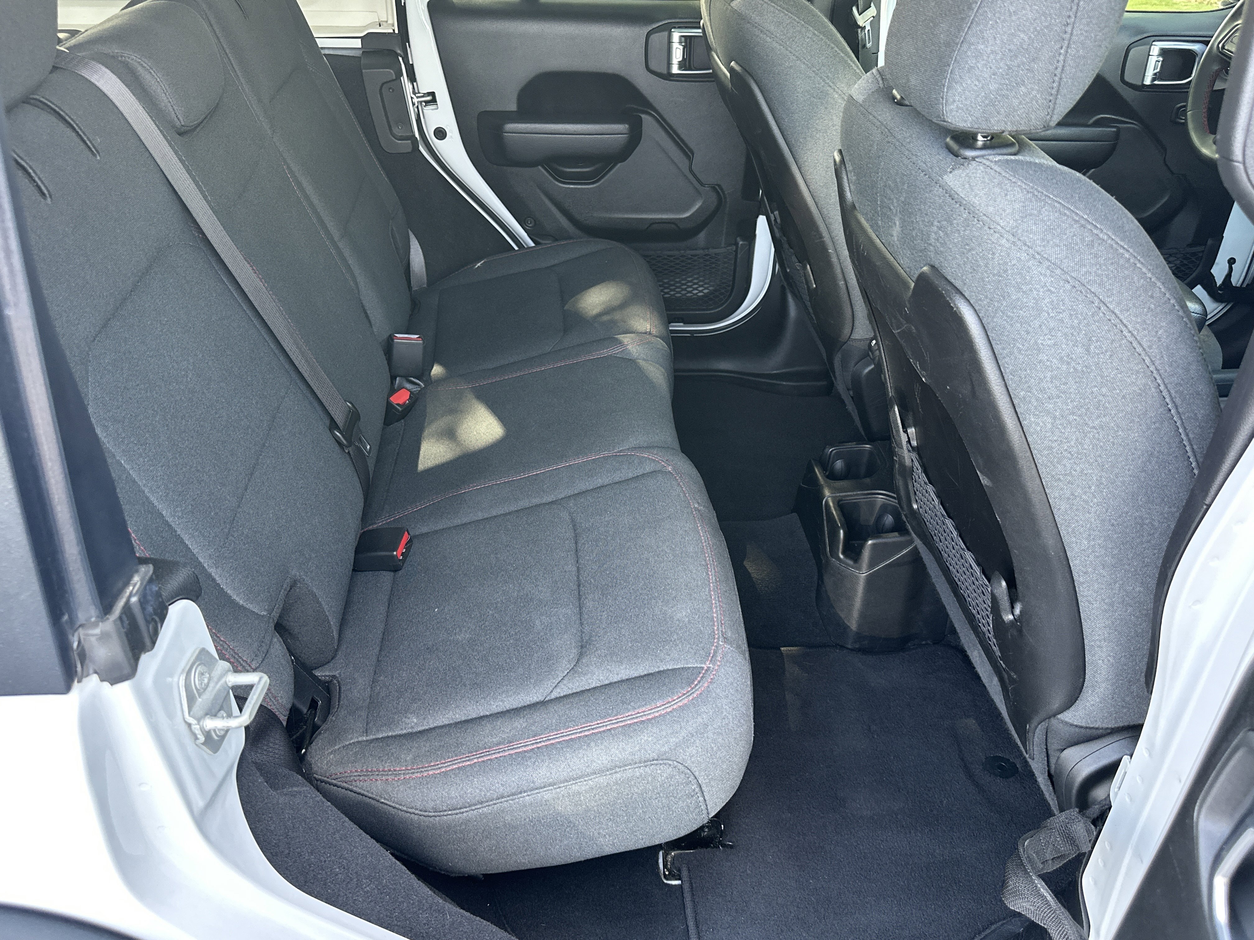Used 2024 Bright White Clearcoat Jeep Rubicon image 16