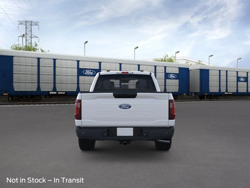 New 2026 Oxford White Ford XL image 5