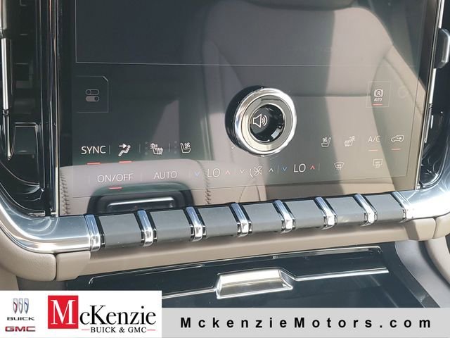 2026 GMC Yukon XL Denali - Photo 18