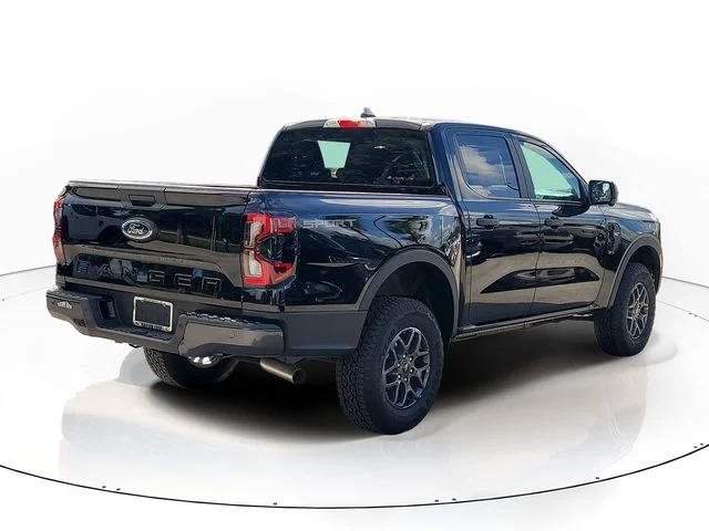 New 2026 Shadow Black Ford XLT image 7