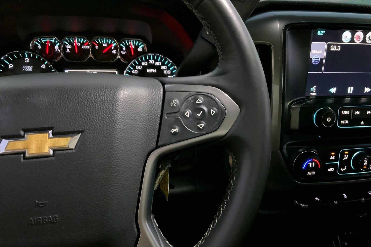 Used 2014 Summit White Chevrolet LT image 22