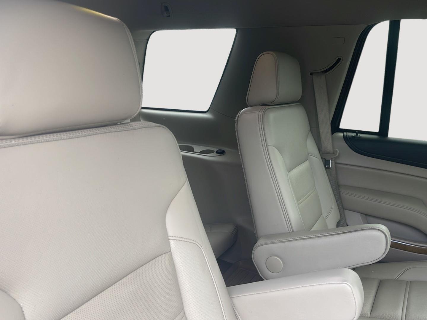 2017 GMC Yukon Denali - Photo 11