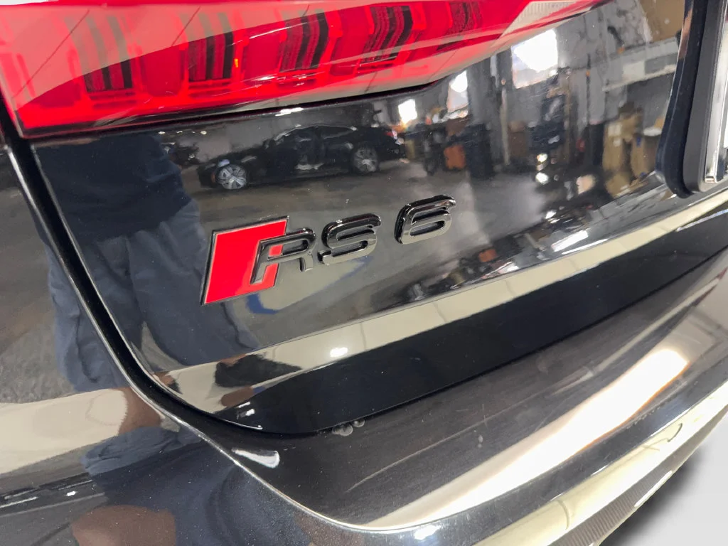 Used 2022  Audi 4.2 image 24