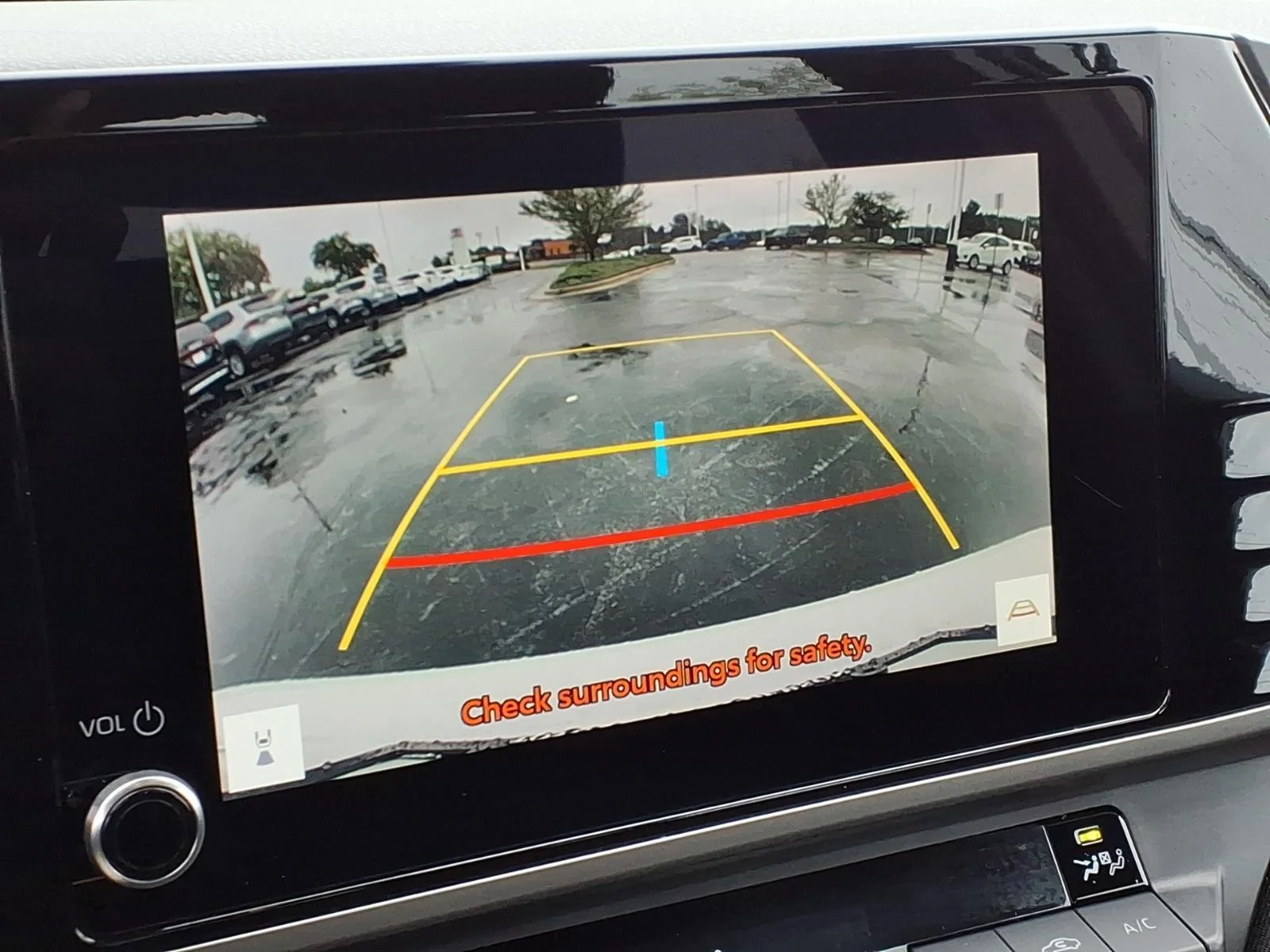 Used 2025  Toyota LE image 4