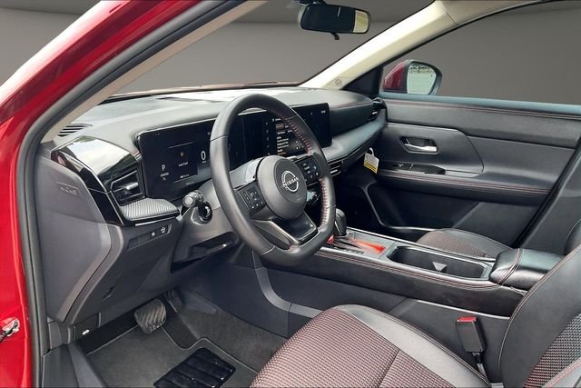 Used 2025 Red Nissan SR image 12