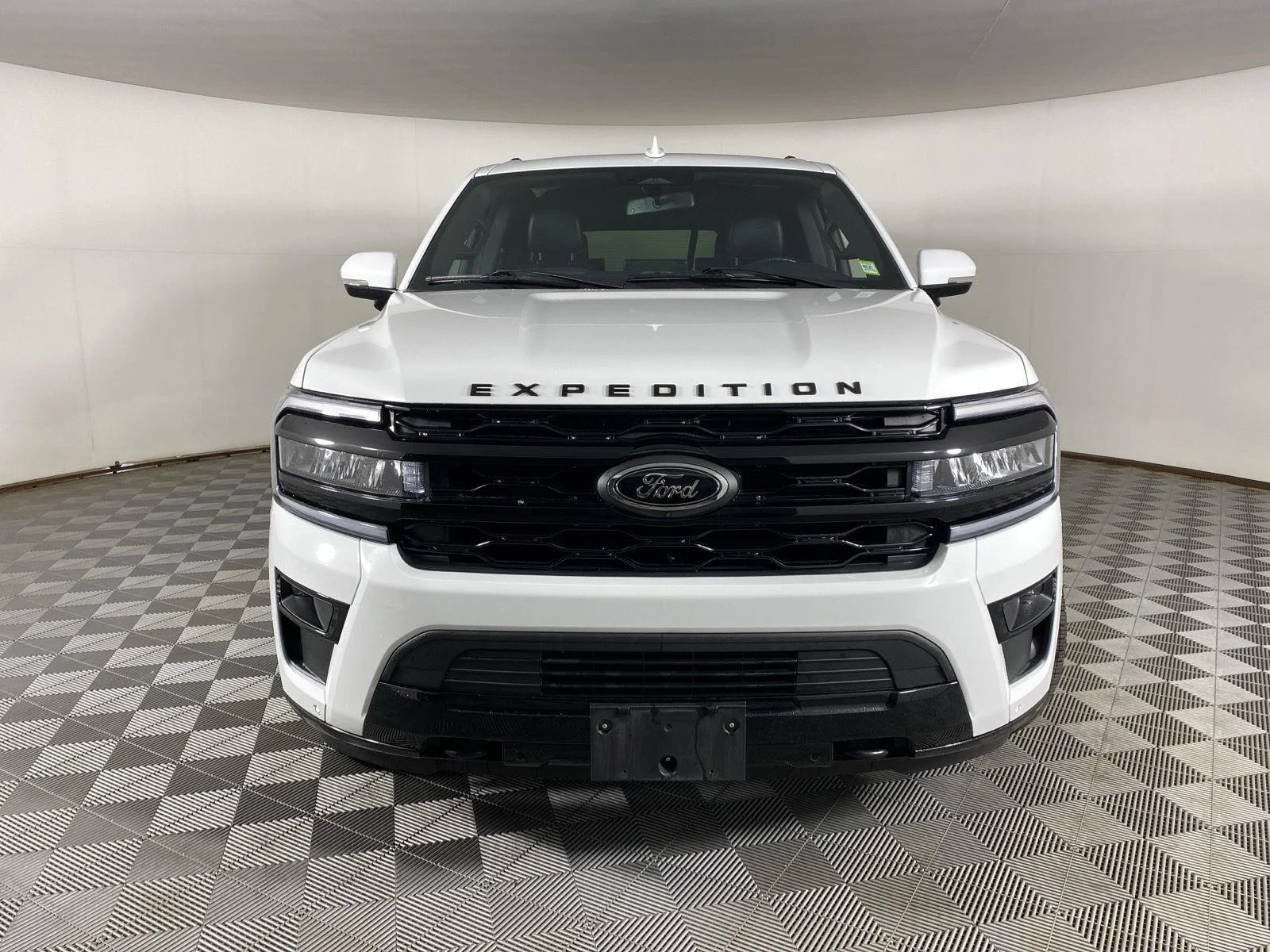 Used 2024 Oxford White Ford Limited image 12