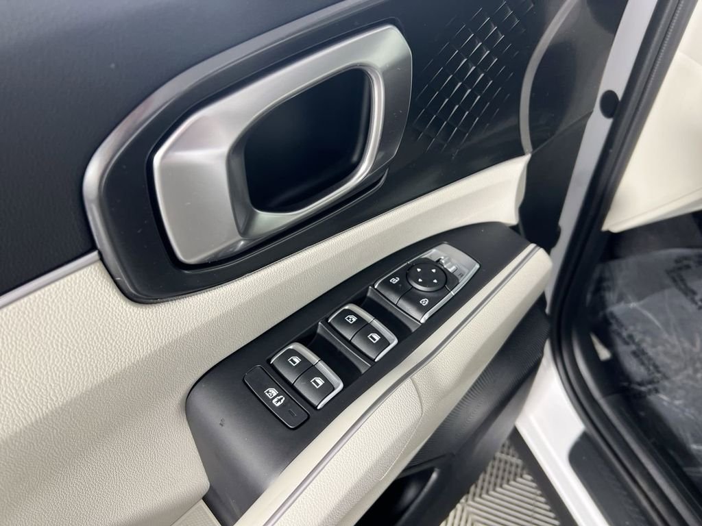 New 2026 Glacial White Pearl Kia S image 14