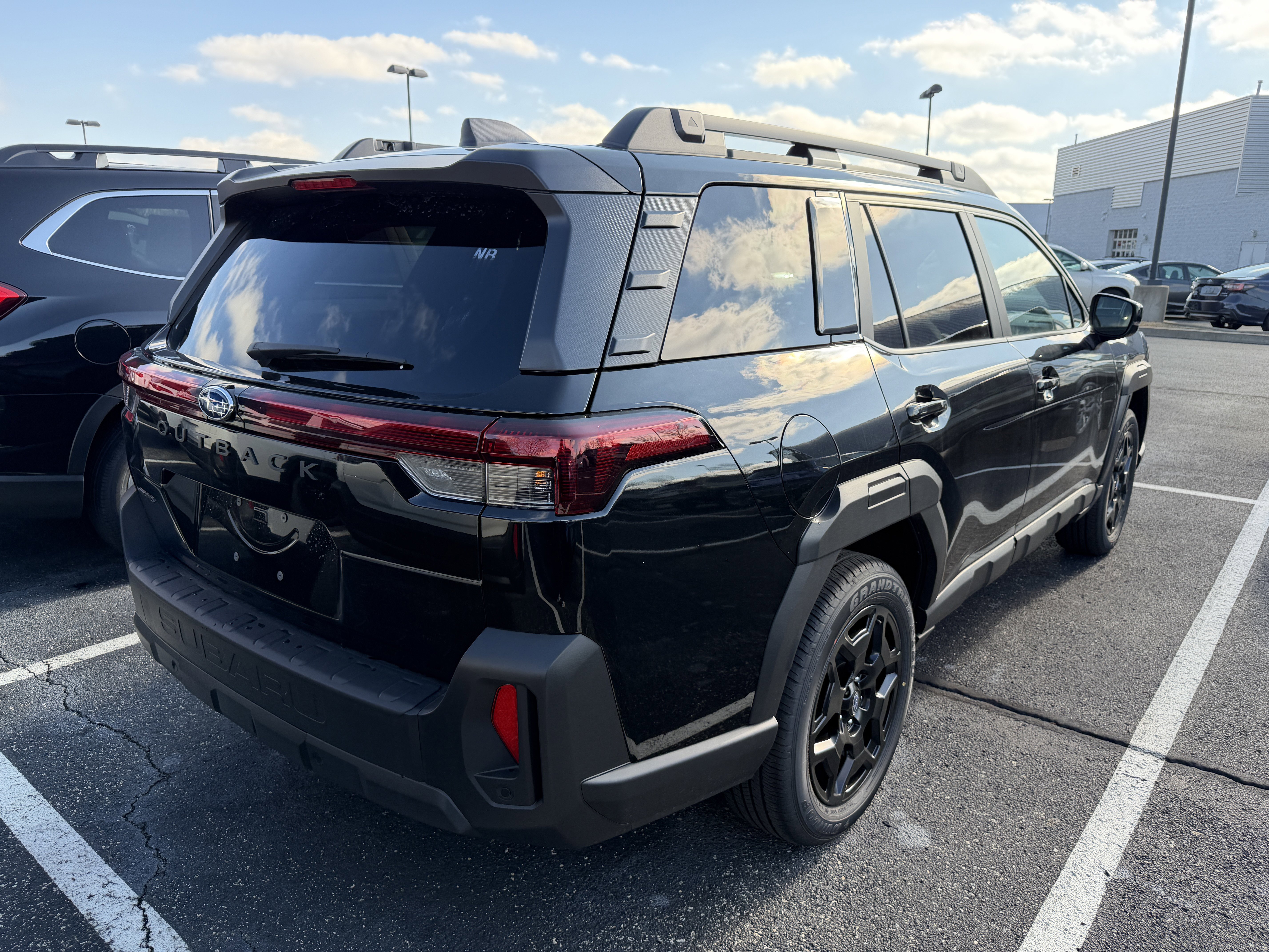 2026 Subaru Outback Limited - Photo 7