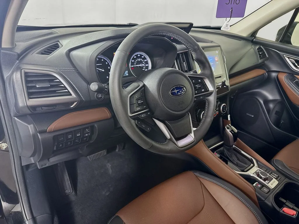 Used 2023 Black Subaru Touring image 9