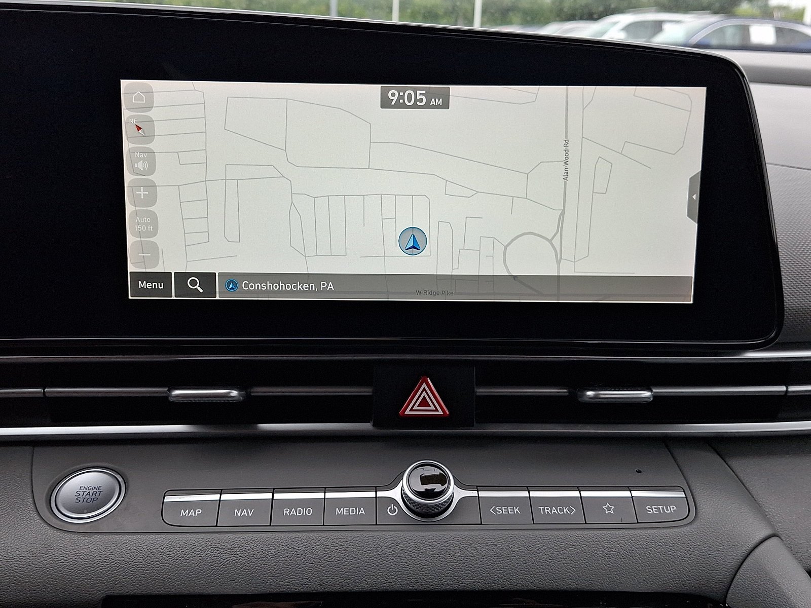 Used 2023 Shimmering Silver Pearl Hyundai SEL image 15
