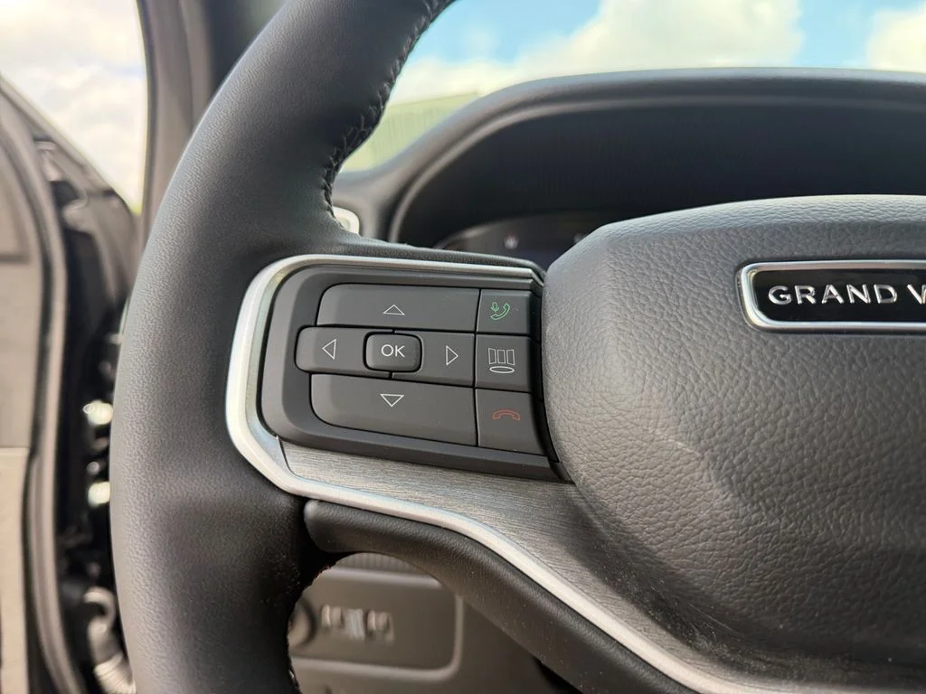 New 2026 Black Jeep  image 24
