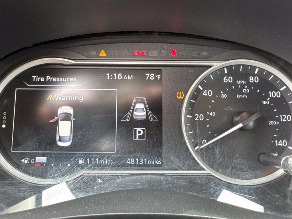 Used 2024 Black Nissan 1.6 SV image 13