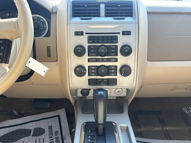 Used 2012 Gold Ford XLT image 20