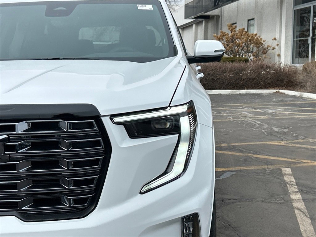 2026 GMC ACADIA - Image 9