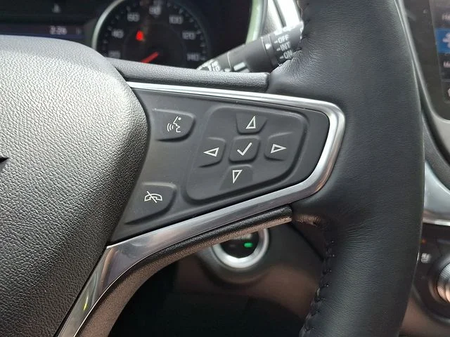 Used 2019 Beige Chevrolet Premier image 23