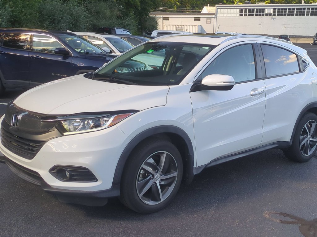 Used 2022 White Honda EX image 7