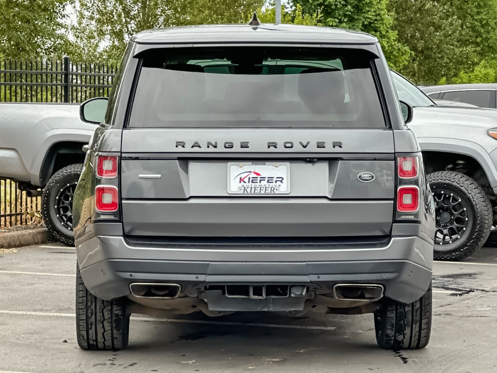 Used 2018  Land Rover 5.0L V8 Supercharged image 4