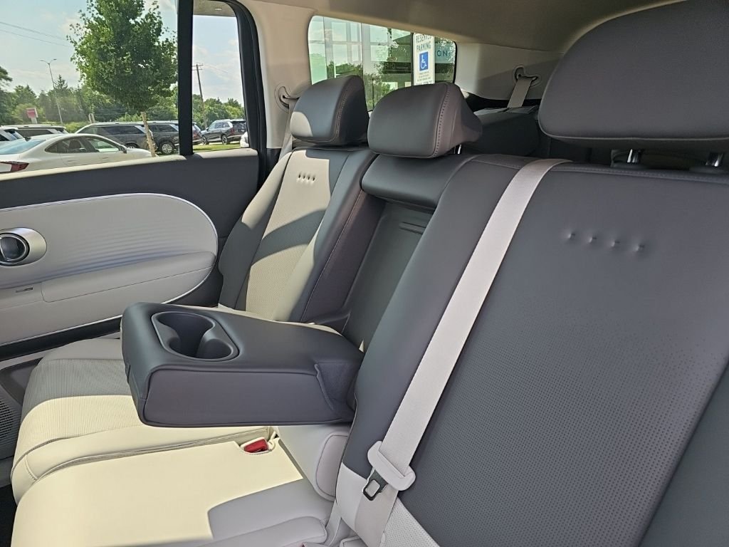 2026 Hyundai IONIQ 9 SEL - Photo 35