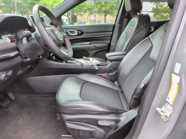 Used 2024 Gray Jeep Trailhawk image 12
