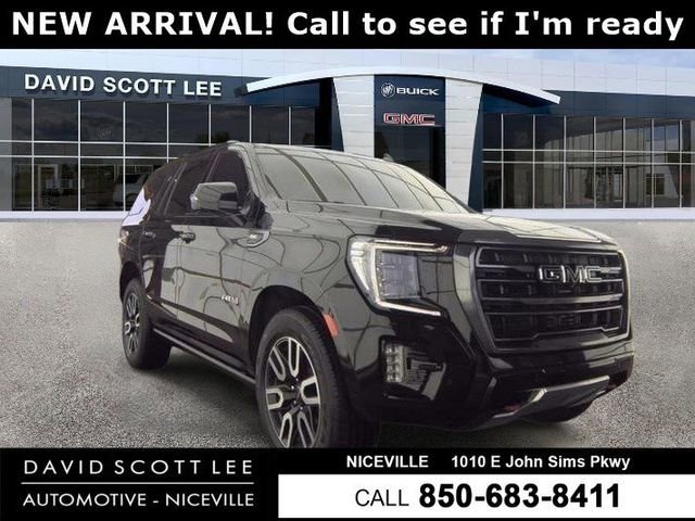 2023 GMC Yukon 4WD AT4's photo