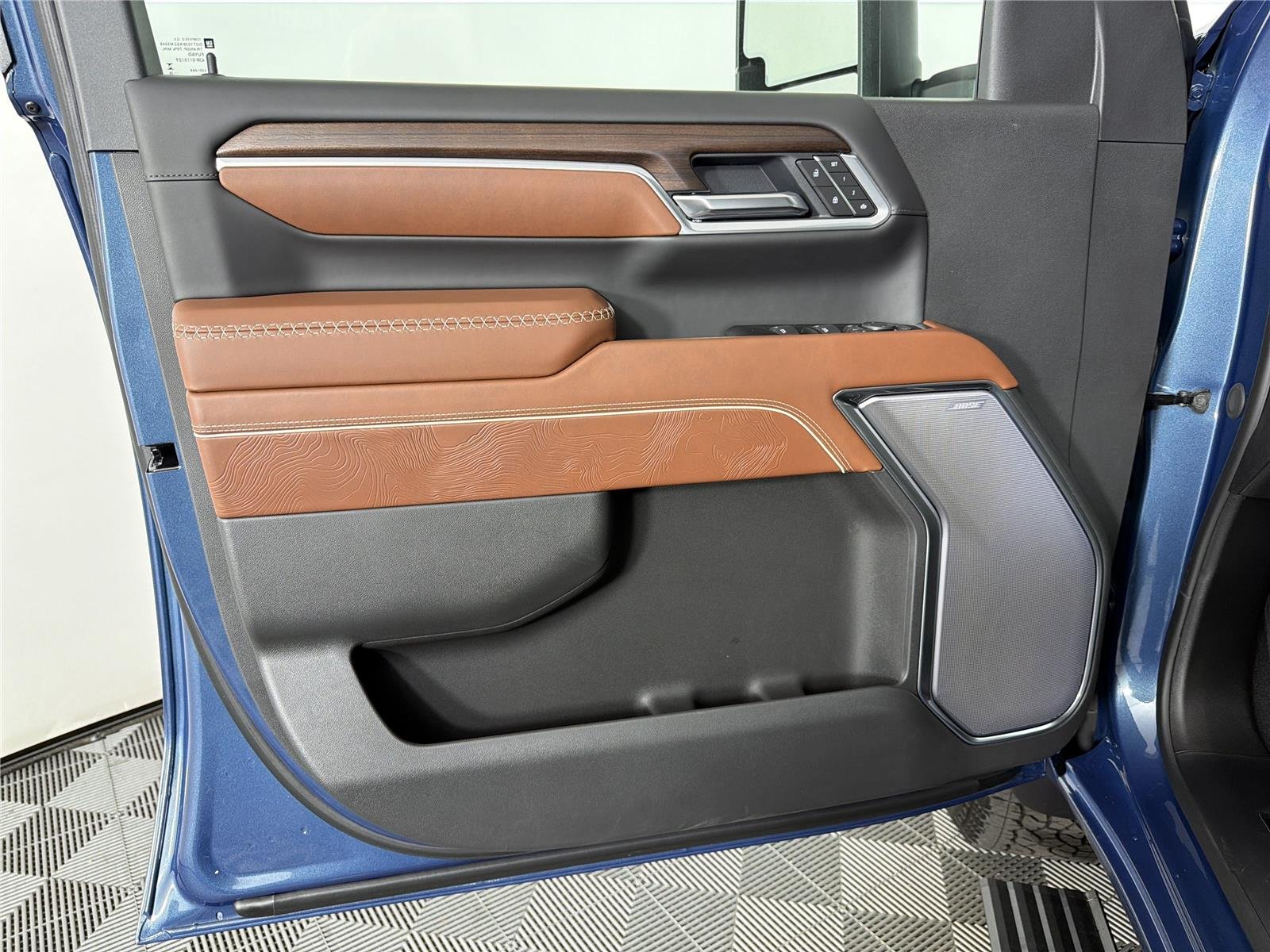 2026 GMC Sierra 2500HD Denali Ultimate - Photo 8
