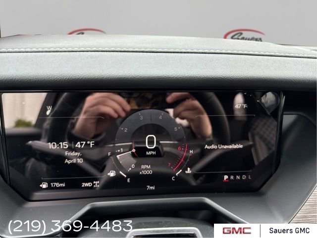 2026 GMC Acadia Denali - Photo 16