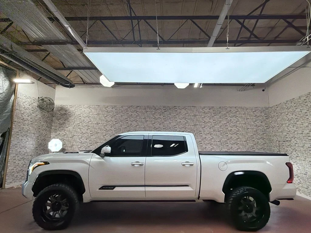 Used 2022 Wind Chill Pearl Toyota Platinum image 4