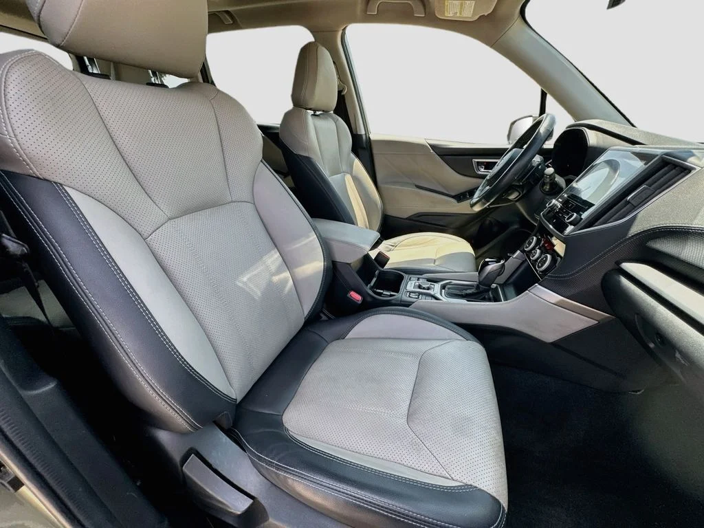 Used 2021 Green Subaru Limited image 35