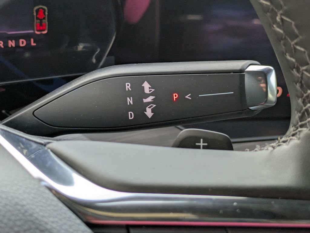 2025 Chevrolet Suburban Premier - Photo 24