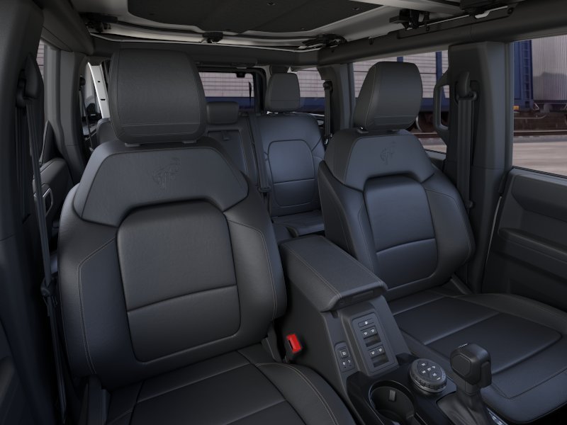 New 2026 Oxford White Ford Badlands® image 18
