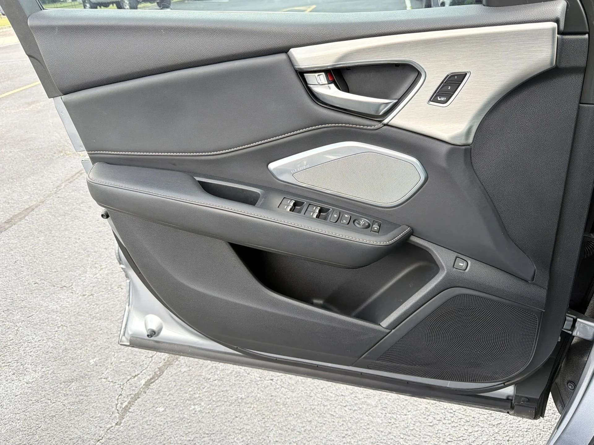 Certified Used 2023 Silver Acura Technology Package image 17