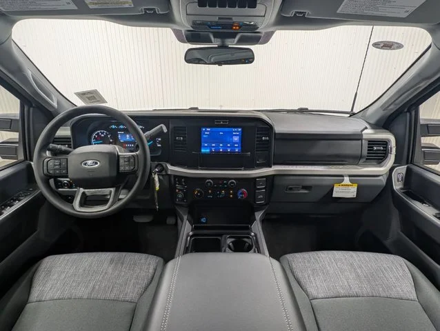 New 2026 Oxford White Ford F-250® XLT image 35