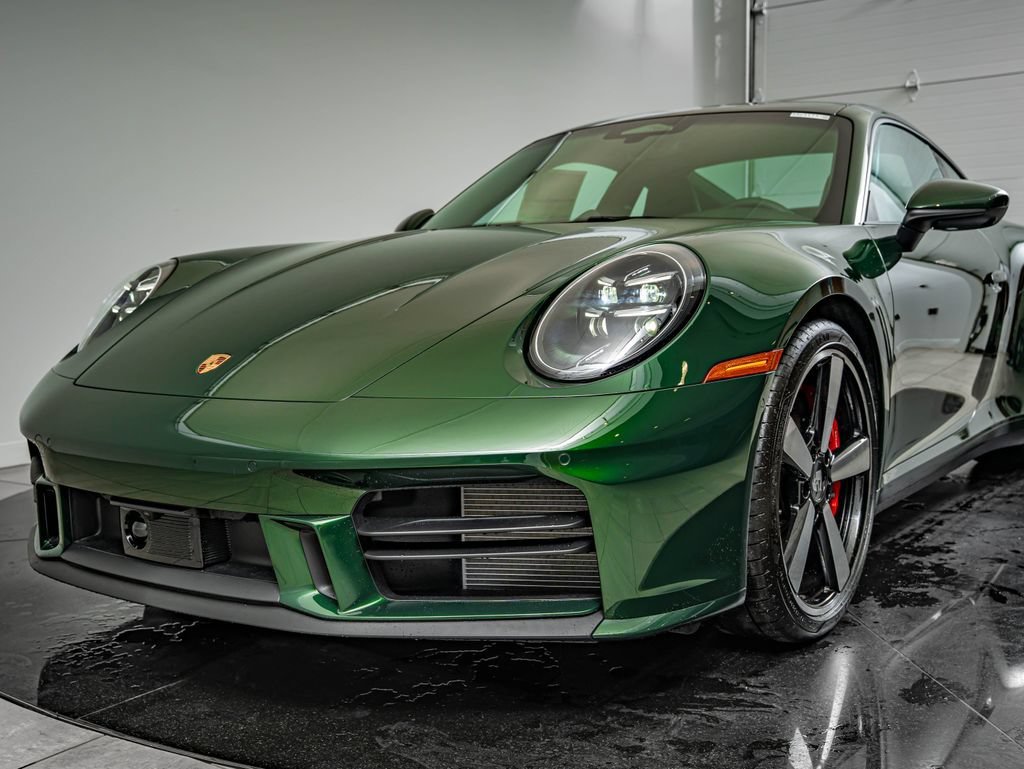 New 2026 Oak Green Metallic Neo Porsche Carrera 4S image 17