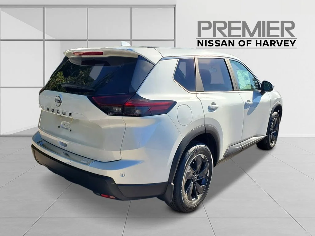 New 2026 Everest White Pearl TriCoat Nissan SV image 4