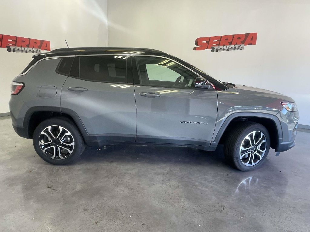 Used 2024 Gray Jeep Limited image 2