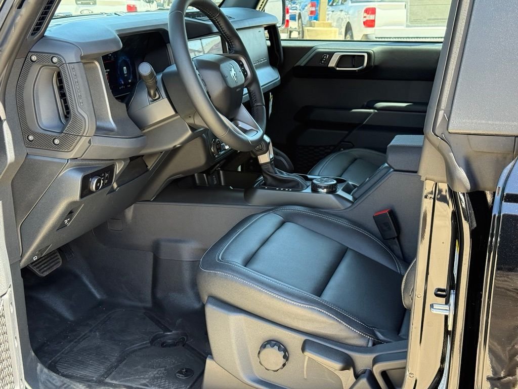 New 2026 Shadow Black Ford Badlands® image 5