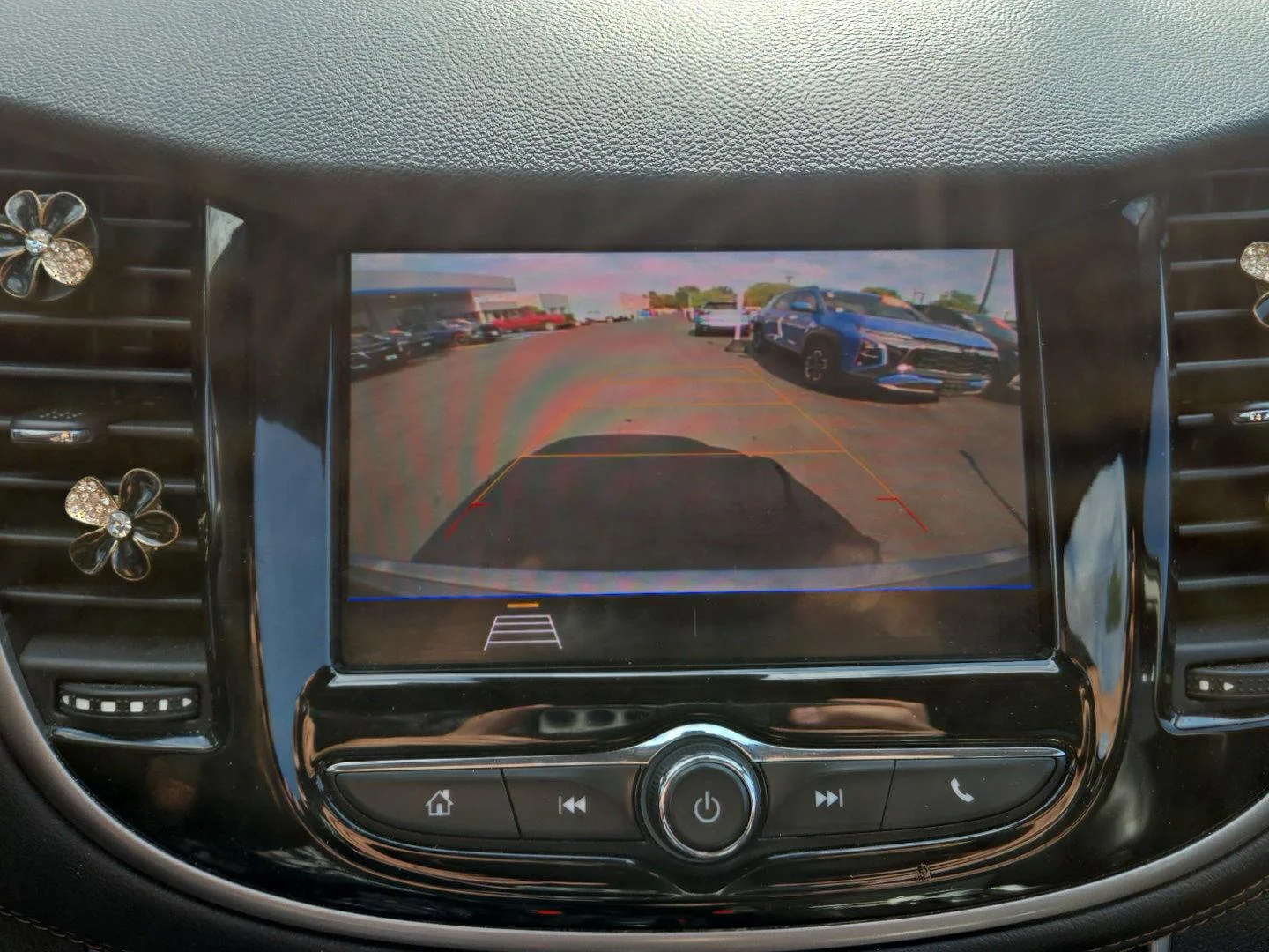 Used 2020 Satin Steel Metallic Chevrolet LT image 4