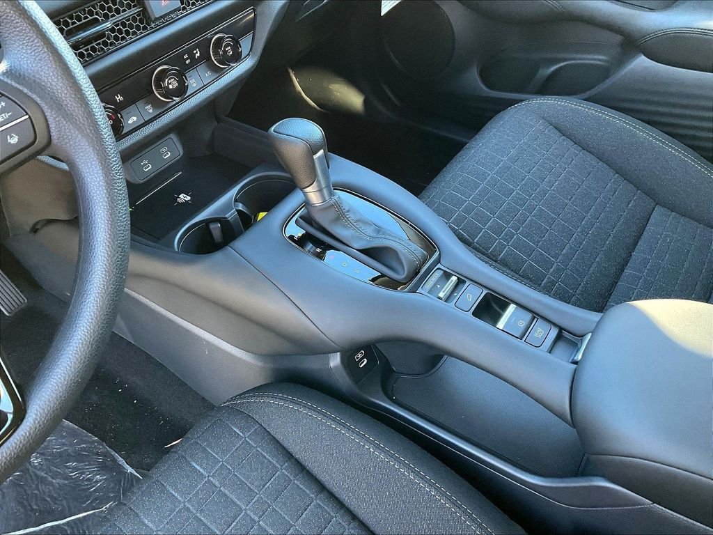 2026 Honda HR-V — photo 14